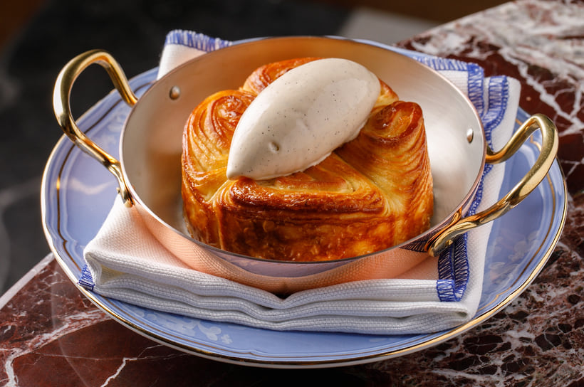 Ленинградская булочка с пломбиром