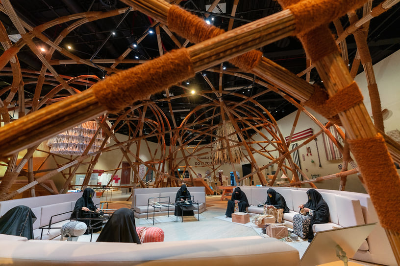 Крепость Каср Аль-Хосн, исторический музей, дом ремесел