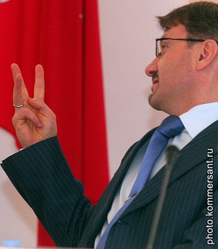 Герман Греф собирается научить танцевать слона в три счета