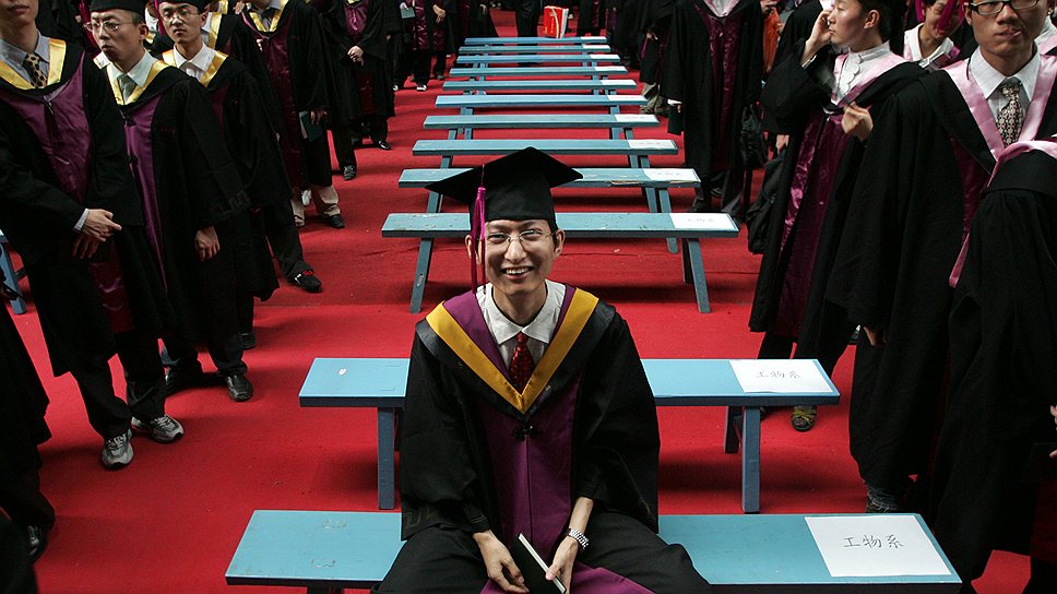 Китай оказался в десятке стран, который выбирают студенты из России