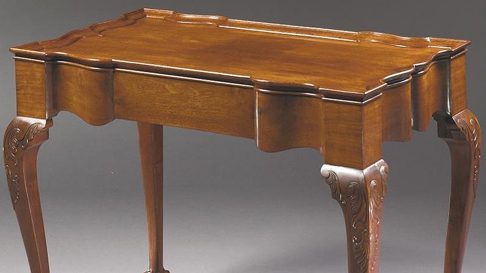 Самая дорогая антикварная мебель, продаваемая и покупаемая в США,— работы краснодеревщика Джона Годдарда 
