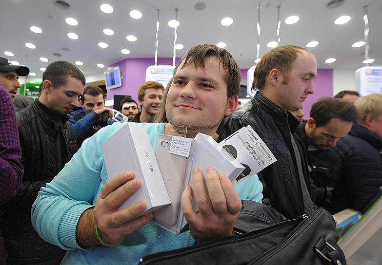 Шестой iPhone призван повторить в России судьбу первого: он станет атрибутом богатого человека
