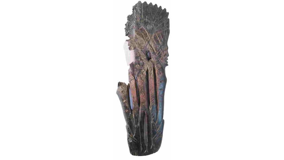Деревянная поясная пряжка с антропоморфной фигурой (копия), поселение Турист-2
