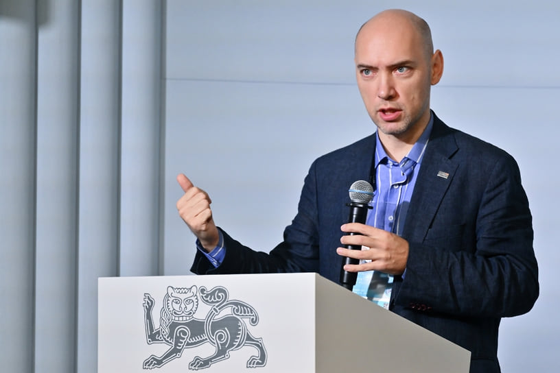 Руководитель образовательной программы «Искусственный интеллект и моделирование когнитивных процессов в проектировании и разработке информационных систем» НИЯУ МИФИ Роман Душкин