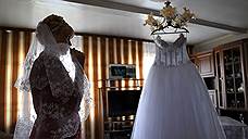 В Грозном на свадьбах запретили разрезать торт и стрелять