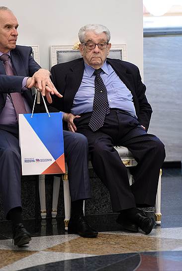 Журналист Валентин Зорин 