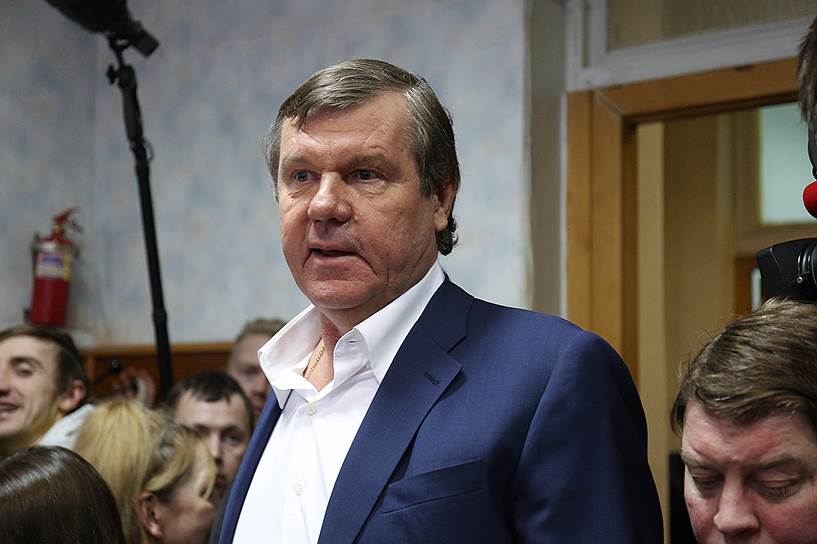 Певец Александр Новиков 