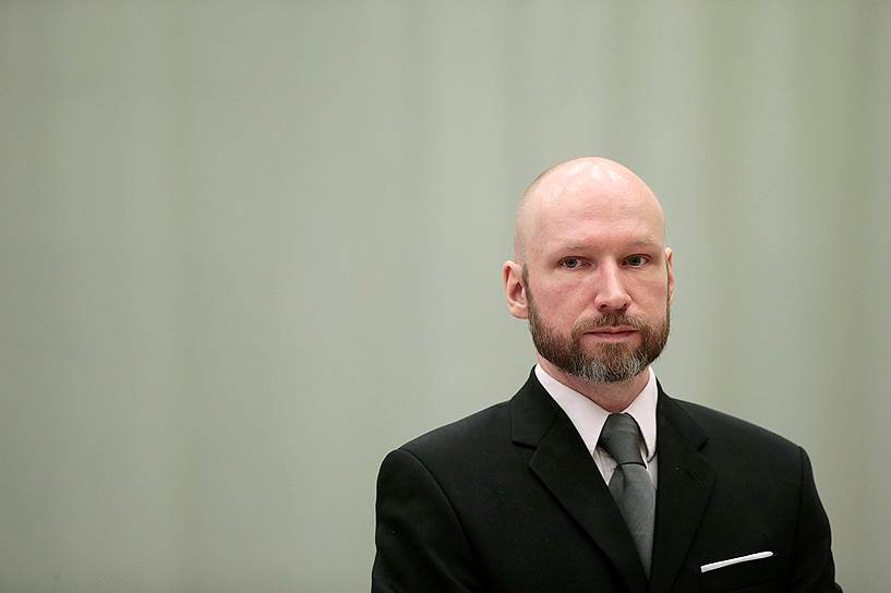 Осужденный за массовое убийство в Норвегии Андерс Брейвик
