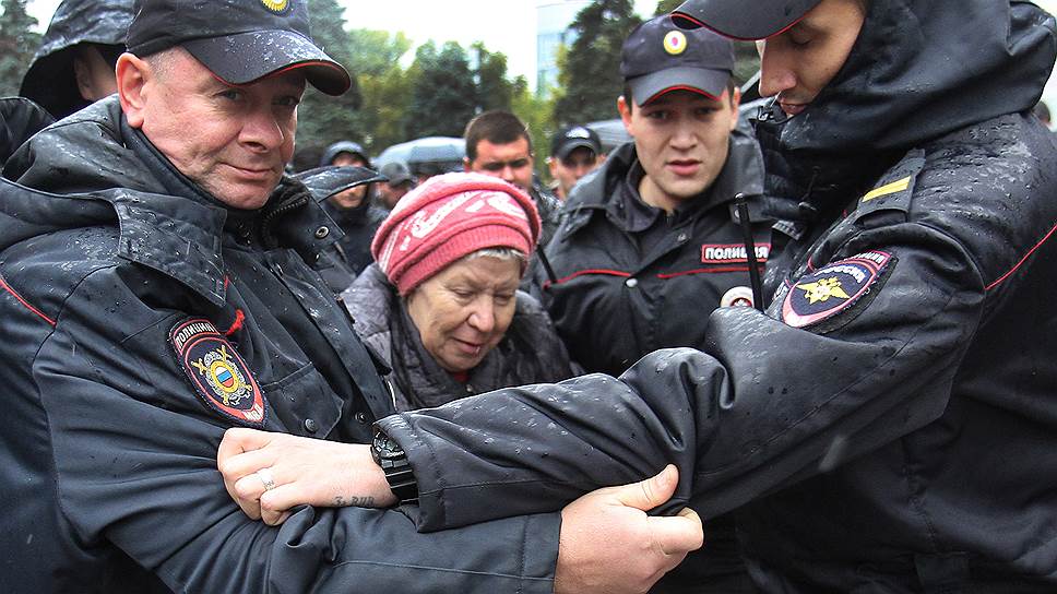 Подробности митингов в российских городах