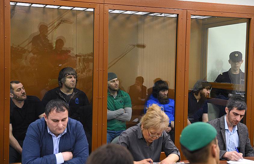 Слева направо: Хамзат Бахаев, Темирлан Эскерханов, Шадид Губашев, Анзор Губашев и Заур Дадаев