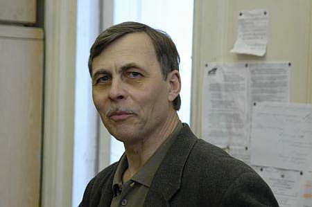 Профессор факультета журналистики МГУ Александр Тертычный