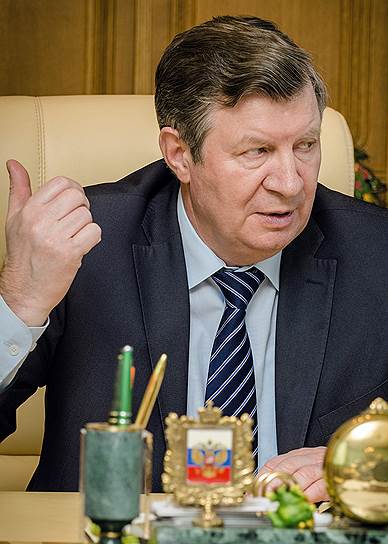 Мэр города Курск Николай Овчаров