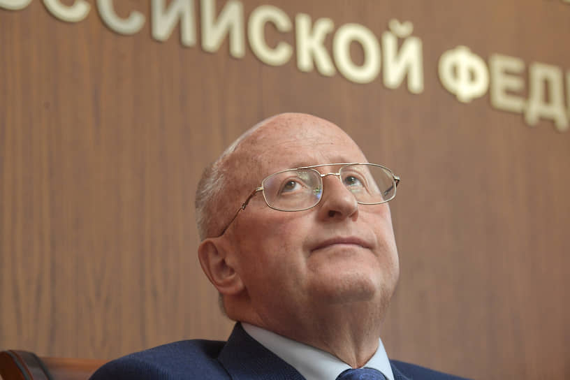 Александр Гинцбург