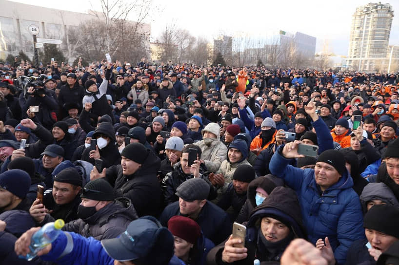 Митинги в Казахстане