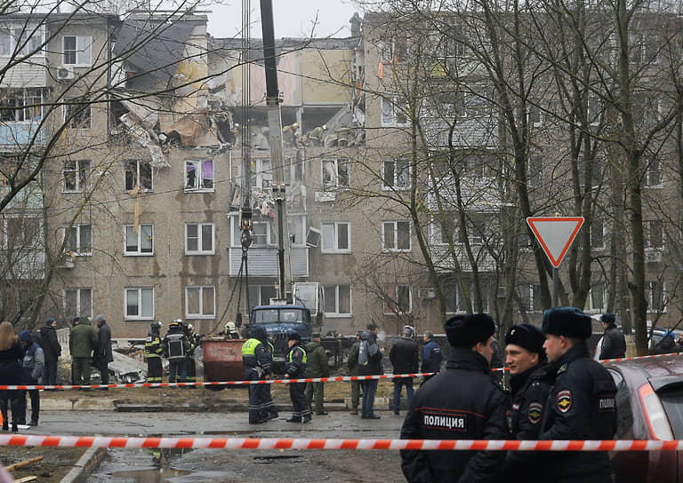 Взрыв газа в пятиэтажном жилом доме на улице Центральный переулок в Ступино