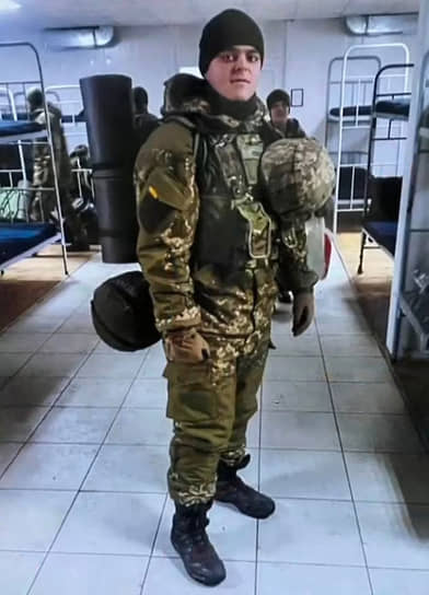 Эйден Аслин