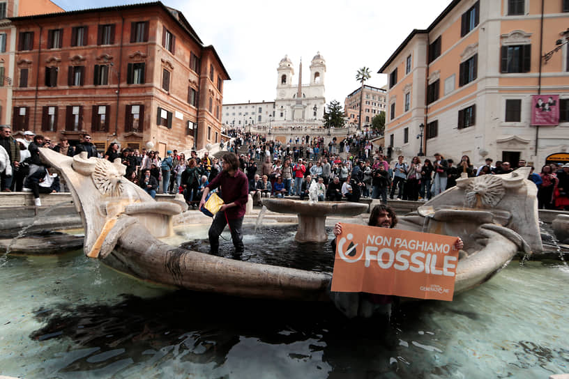 Fontana della Barcaccia