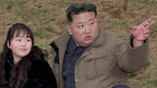 Ким Чен Ын все чаще появляется на публике со своей дочерью