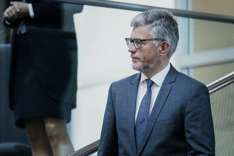 Андрей Мельник