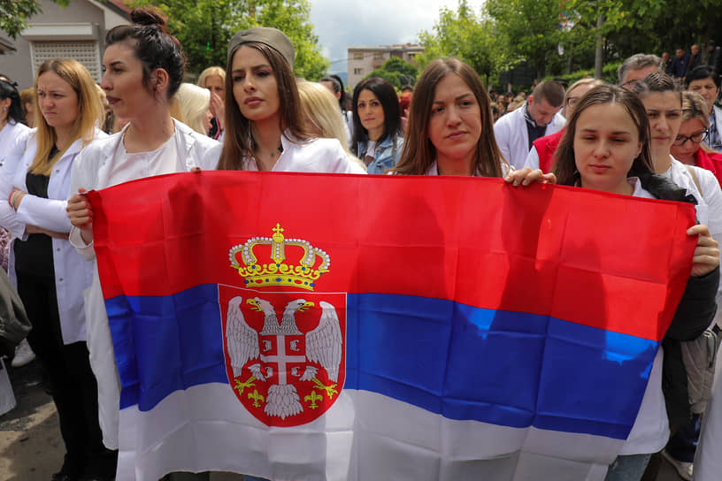 Во время акции протеста 29 мая произошли столкновения, пострадали больше 50 сербов и 41 боец KFOR