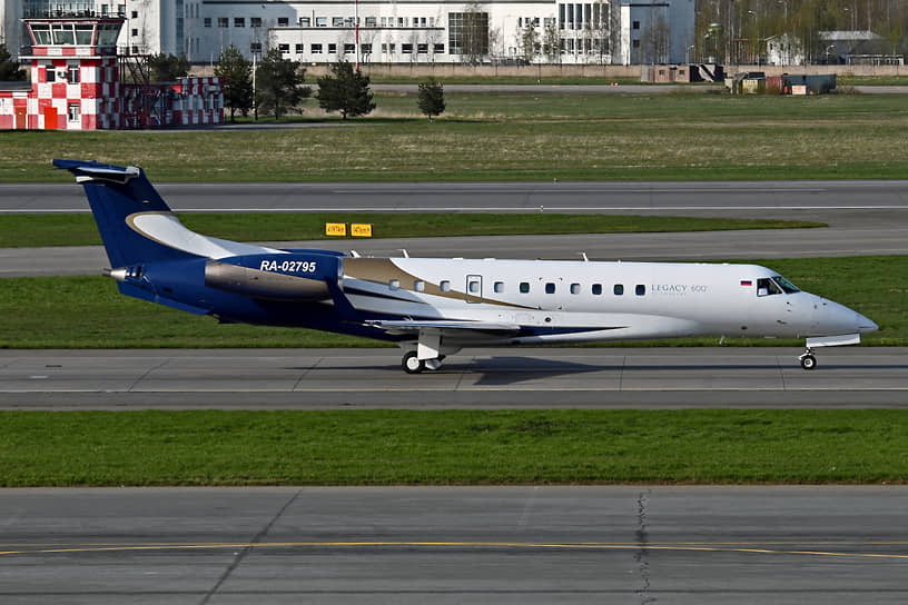Embraer Legacy 600