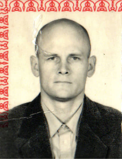 Дмитрий Уткин