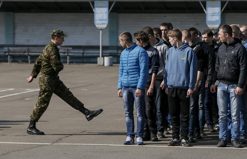 Украинские призывники, Киев, 2015 год