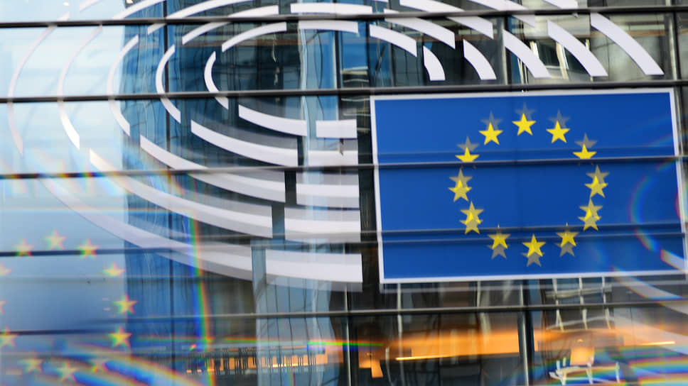 ЕС согласовал первый в мире закон о регулировании ИИ
