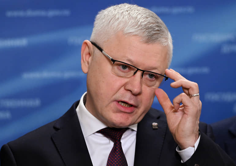 Глава комиссии Госдумы по расследованию фактов вмешательства иностранных государств Василий Пискарев