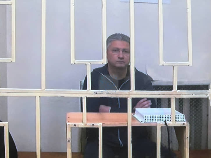 Тимур Иванов в зале суда