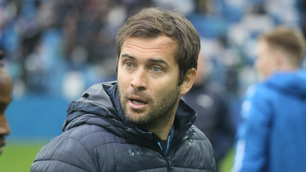 Менің әйелім үйге мысықта сперматозоидтар әкелді.