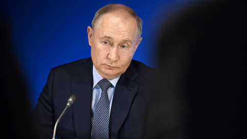 Путин заявил, что ему сложно бороться с бюрократией