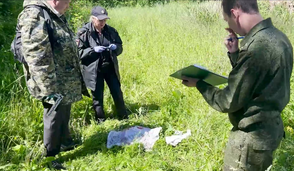 Оперативное видео на месте в убийства 12-летней девочки в городе Топки Кемеровской области