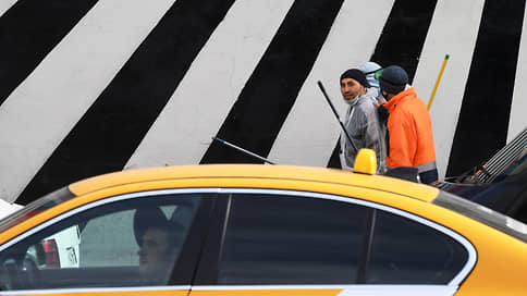 В Госдуме предложили на федеральном уровне запретить мигрантам работать в такси