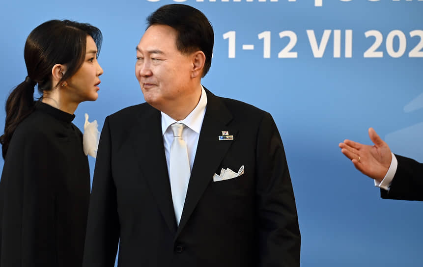 Президент Республики Корея Юн Сок Ёль с супругой Ким Кун Хи