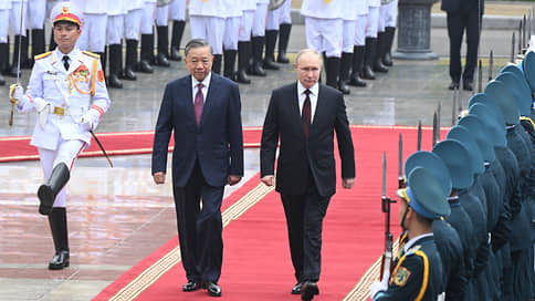 Переговоры президентов России и Вьетнама в расширенном составе завершены