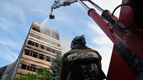 Пожар в бывшем здании НИИ «Платан» во Фрязино полностью потушен
