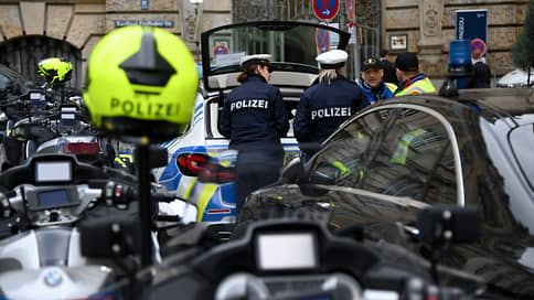 В Штутгарте три человека получили ножевые ранения в драке в фан-зоне на Евро