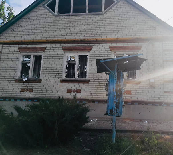 Последствия обстрела приграничного города Грайворон в Белгородской области