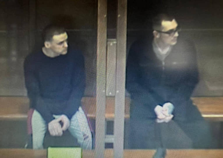 Александр Абрам и Эдуард Бурдилов в зале суда