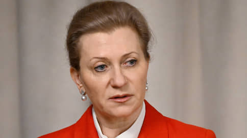 Глава Роспотребнадзора Попова: всего ботулизмом в России заразились 417 человек // Попова: вспышка ботулизма началась из-за нарушения правил изготовл