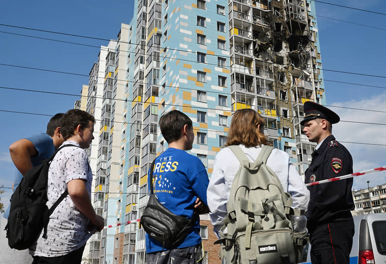 Последствия атаки БПЛА в Раменском