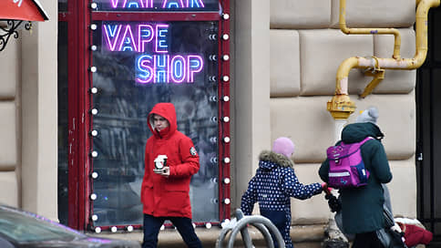 Комитет Госдумы одобрил проект о повышении штрафов за продажу вейпов детям