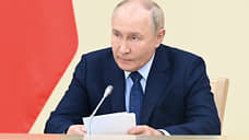 Путин поручил повысить размер пособия для беременных студенток