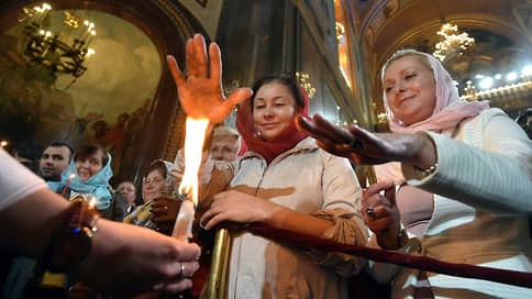 Благодатный огонь доставят в Белгород, Брянск и Курск