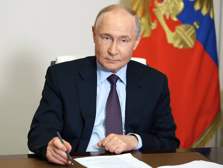 Владимир Путин
