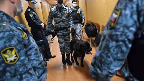 ФСБ задержала вывозившего драгоценные металлы контрабандиста