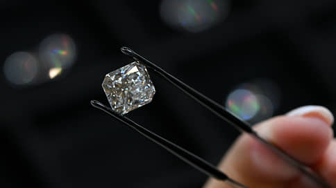 АЛРОСА: спрос на бриллианты можно повысить за счет видового маркетинга