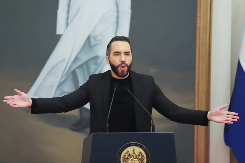 Президент Сальвадора Найиб Букеле