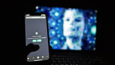 Ученые отмечают вред для репутации от использования ИИ